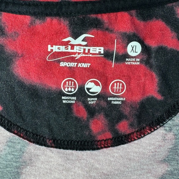 Hollister Men’s Short Sleeve Sport Knit Tie-Dye T-Shirt - Size: XL - Red / Black - Picture 6 of 7